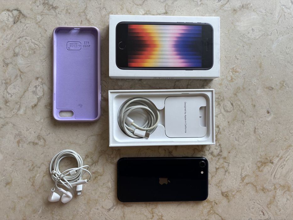 Iphone SE 2022 (3 geração) 64 GB- caixa, fones e capa