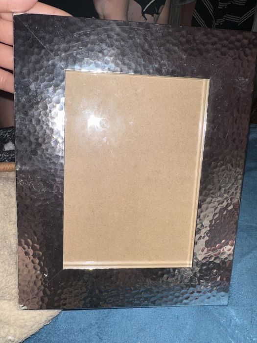 Vendo moldura prateada