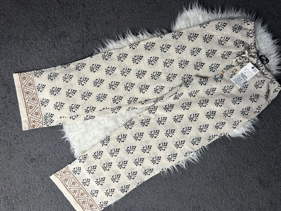 Nowe piękne lekkie spodnie Boho rozmiar S haft haftowane Zara