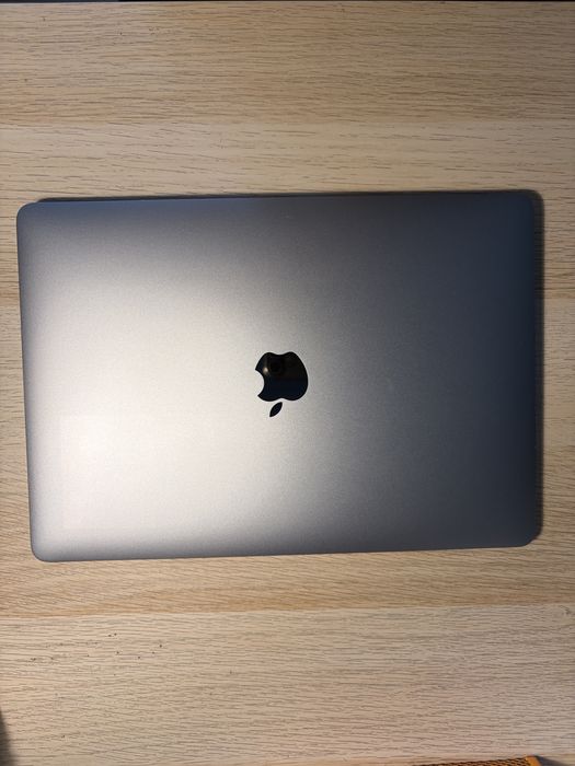 Macbook air M1 8Gb ram e 256gb de memoria