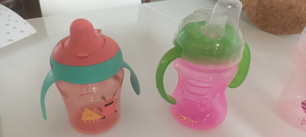Biberões chicco natural feeling e copos aprendizagem
