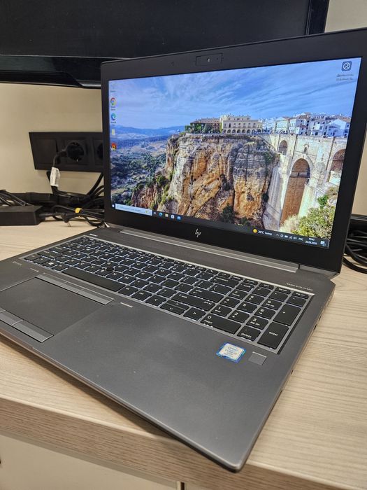 Рабочая станция HP Zbook 15 G5 i7-8850H/16Gb/512Gb m.2 nvme/Nvidia P1000 4Gb/15.6" IPS