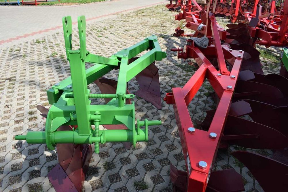 Pług 3 skiby Zagonowy DEMAROL