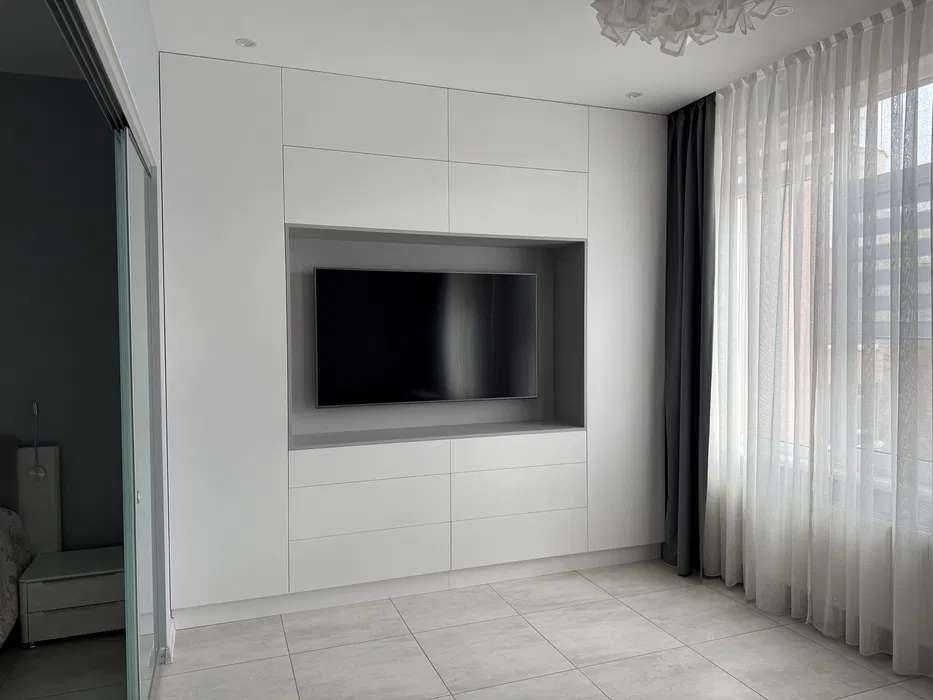 Макаренко / 13 Фонтана, квартира с ремонтом и мебелью,56 м