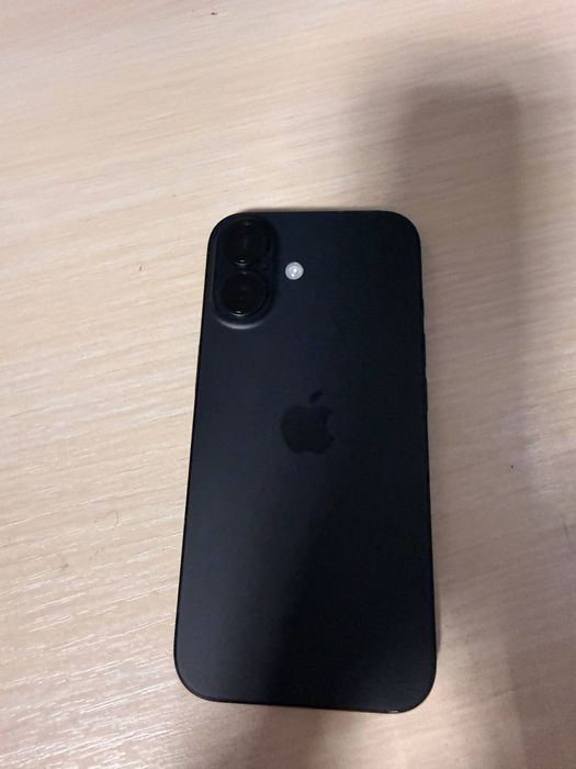 Продам iPhone 16 256 gb
