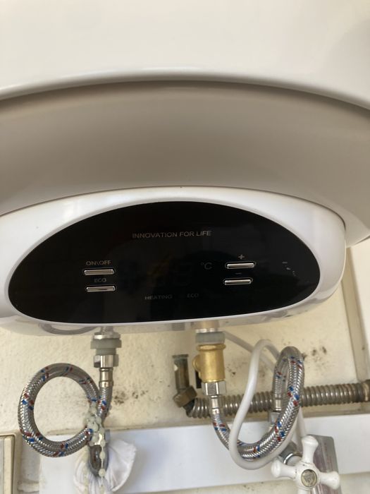 Termoacumulador Junex jrd 50 v