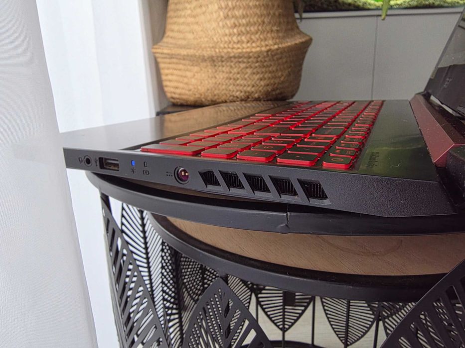 Laptop ACER NITRO 5 i5-9300H/16GB/512GB GTX1650 stan bdb