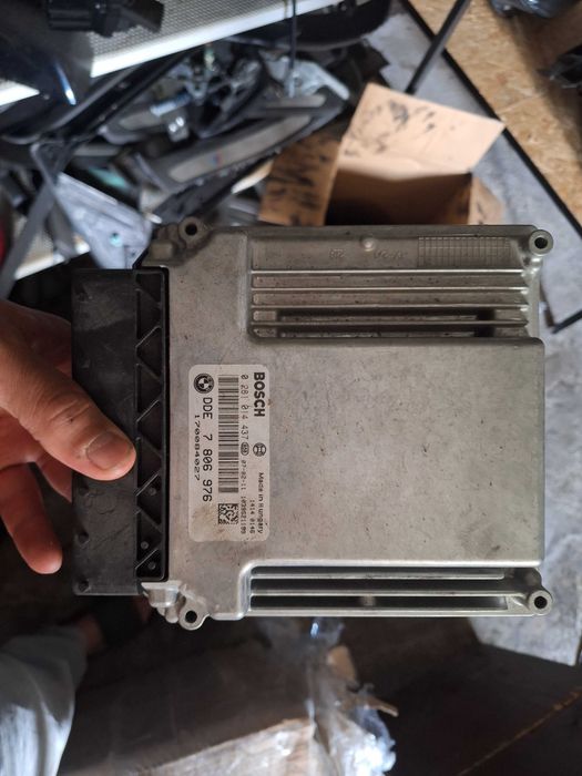 Sterownik bmw  e60 0281014437 7806976