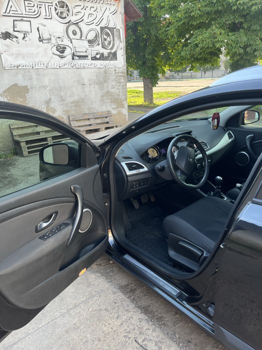 Renault Megane 1.5 dci не фарбований