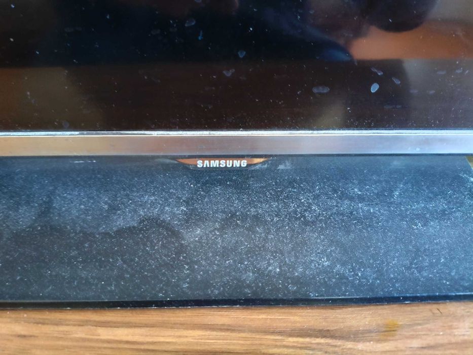 Телевизор Samsung