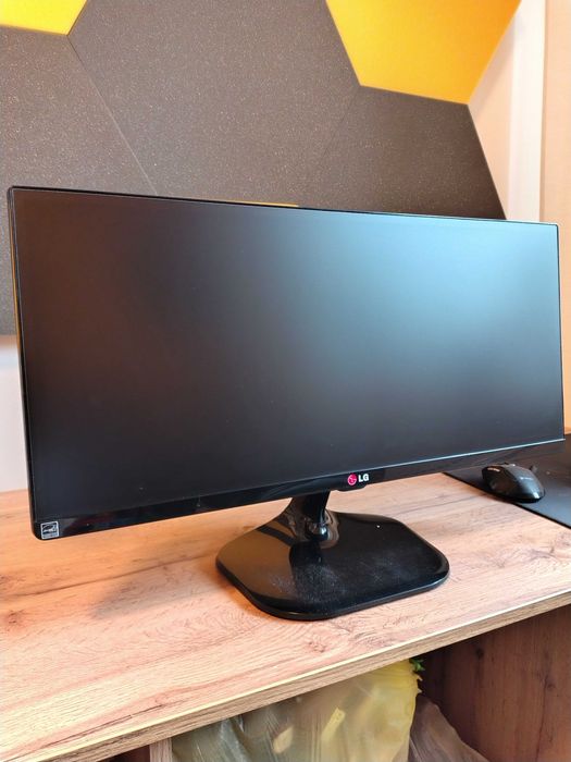 Monitor LG 25UM55-P
