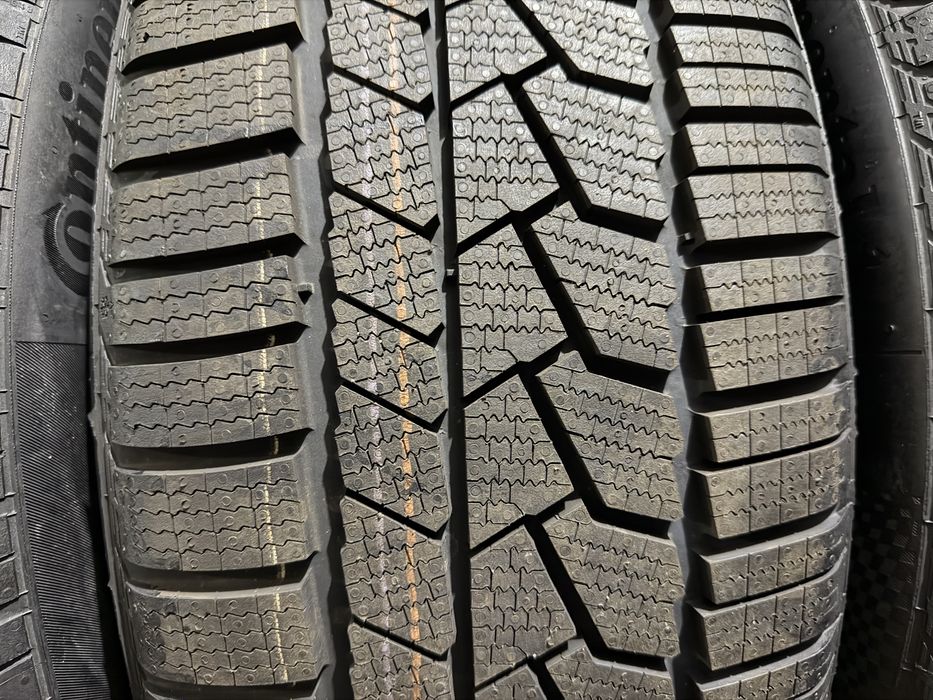 245/40 r21 Continental 4шт.