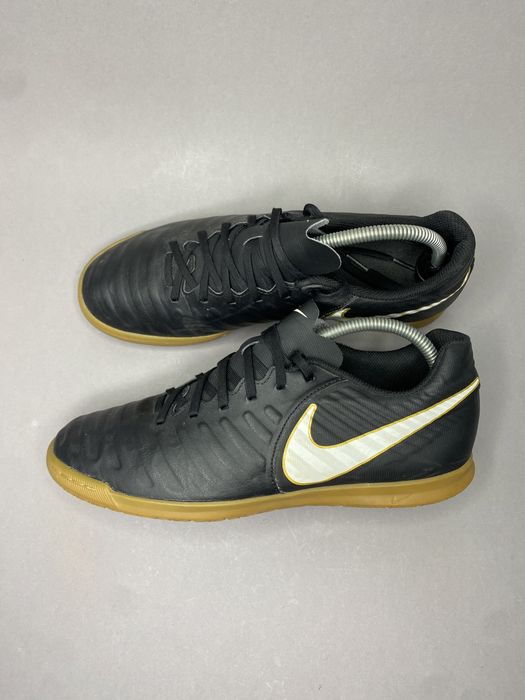 Nike Tiempo футбольні футзалки оригінал 43р найк