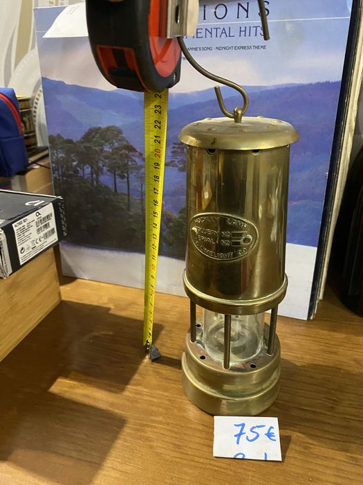 Peças em latão antigas