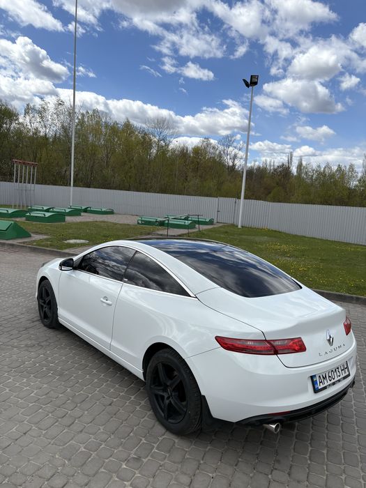renault laguna  monako