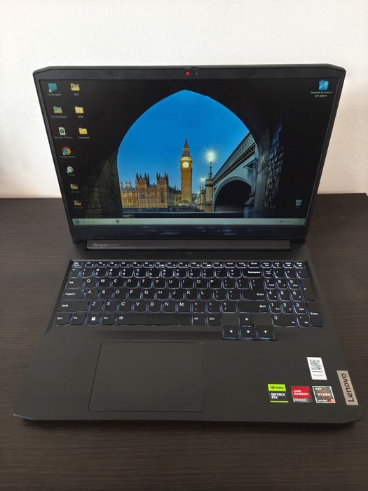 Laptop gamingowy Lenovo