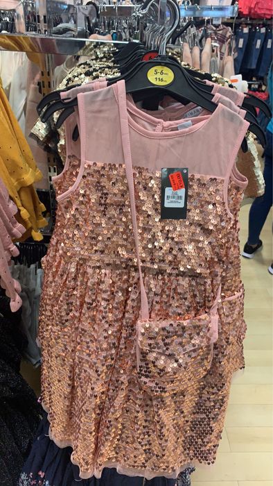 Посредник  в Испании