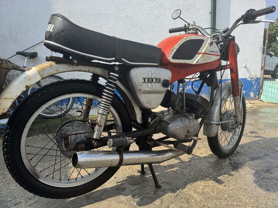 Motorizada Casal K189