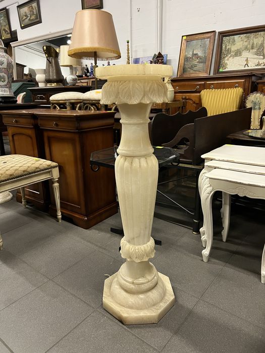 Postument/Kolumna dekoracyjna z onyksu/Raty