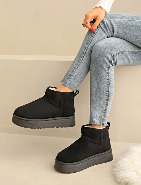 Уги на високій підошві 37 розмір