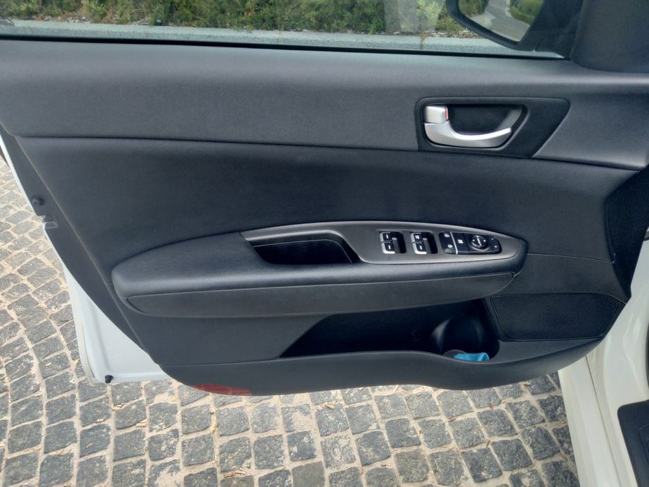Kia Optima 2.5 бенз, АКПП