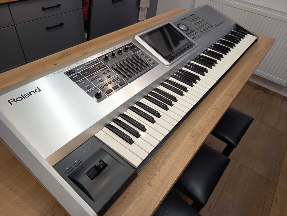 Roland Fantom G7