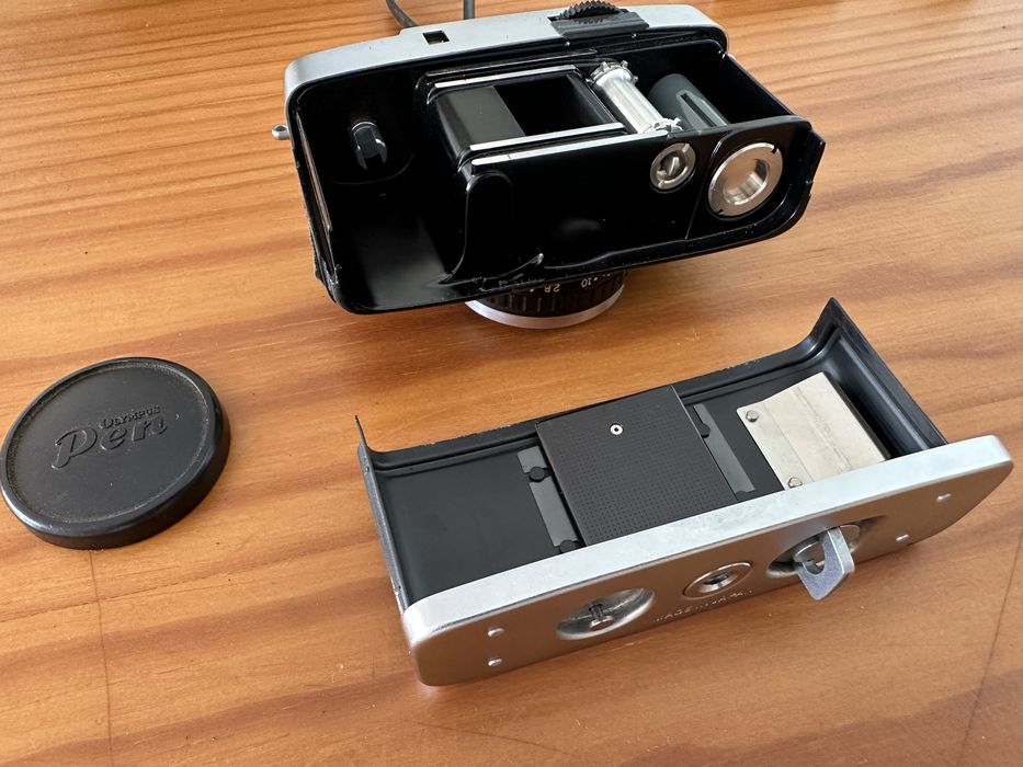 Olympus Pen-EE S
