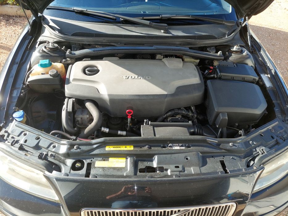 Volvo V70 2.4 D5
