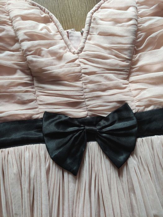 Sukienka tiulowa Lipsy London