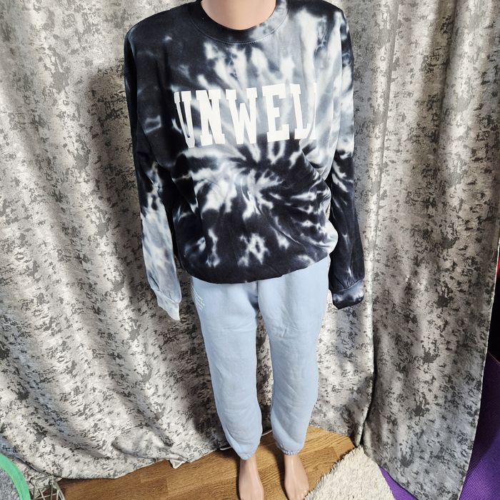 Жіночий теплий костюм