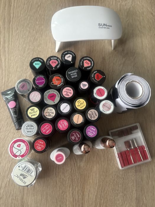 Zestaw do hybrydy z mini lampą Semilac Neonail Indigo żele top primer uv lakiery 26szt