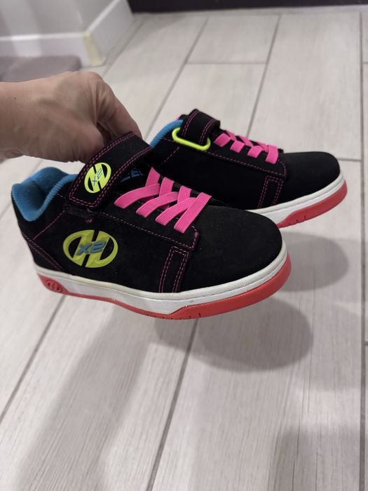 Роликові кросівки Heelys  33 розмір