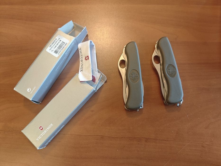 Nóż Scyzoryk Victorinox  Soldier Bundeswehr 0.8461