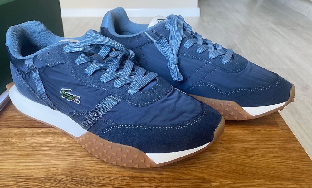 Lacoste-nowe granatowe sneakersy-wkładka 29.5 cm.