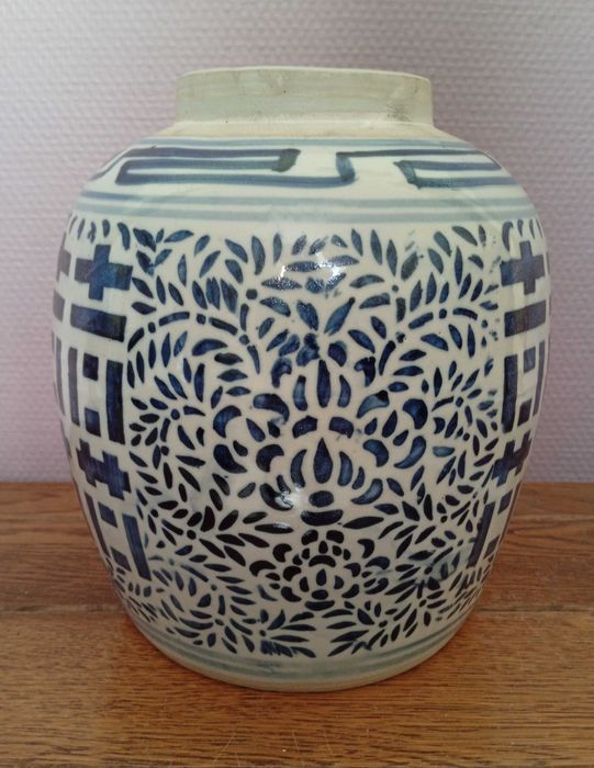 Duzy zabytkowy  chinski porcelanowy pojemnik