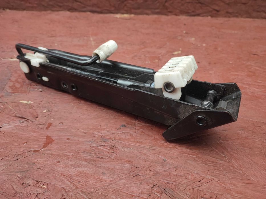 BMW E39 ORYGINALNY Lewarek podnoszenia auta / podnośnik w bdb  OEM