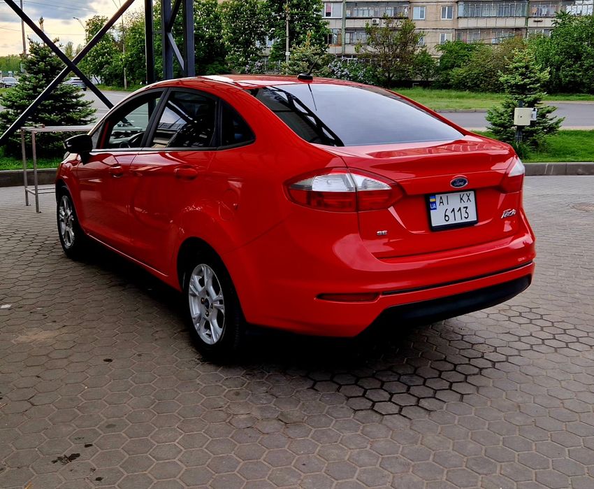 Двигун 1.6 бензин. Автомат