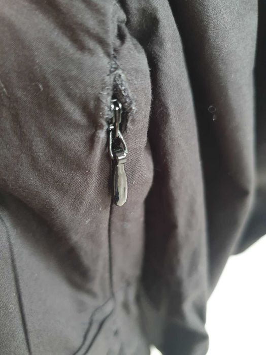 Czarna sukienka z bufiastym rękawem Vila 38 40