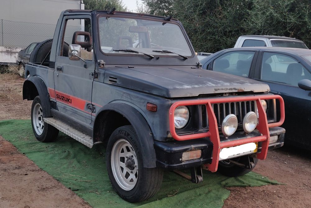 Suzuki SJ410 Santana Samurai