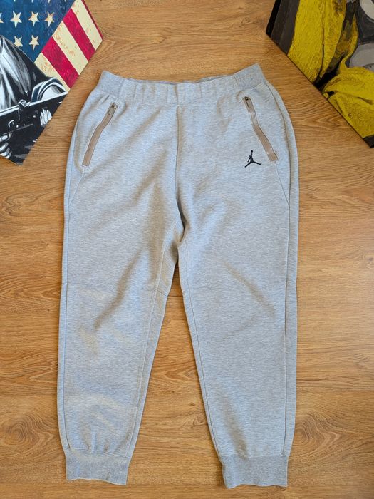 Спортивні штани джогери Jordan розмір L- XL оригінал новий стан
