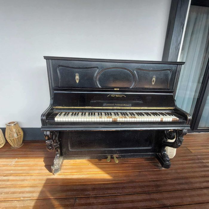 Pianino marki W. BIESE używane