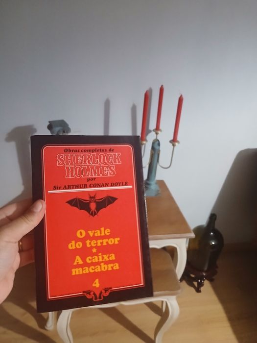 5 livros policiais - Conan Doyle e Stanley Gardner