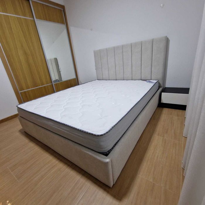 Camas De Casal Estofadas ALTA GAMA - MODELO GOMOS - Top de Gama 190x140m Estrado Incluído!!