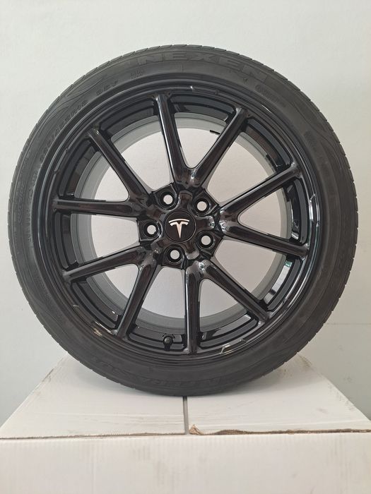 Jantes Originais Tesla Model 3 Aero 18"