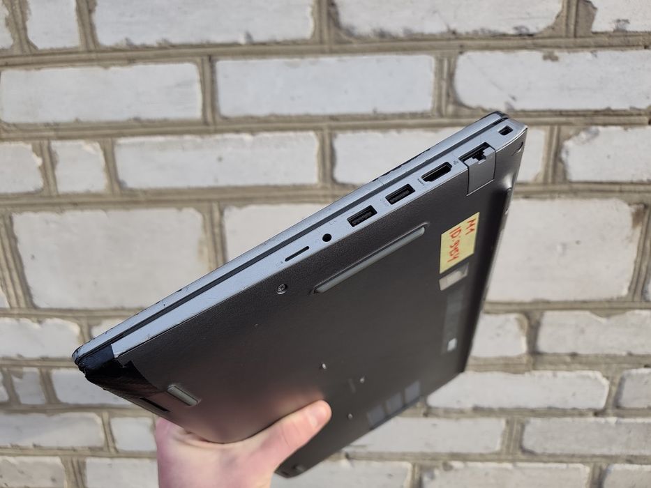 2022 року, ігровий ноутбук DELL (i7 1185G7/16/512/T500)