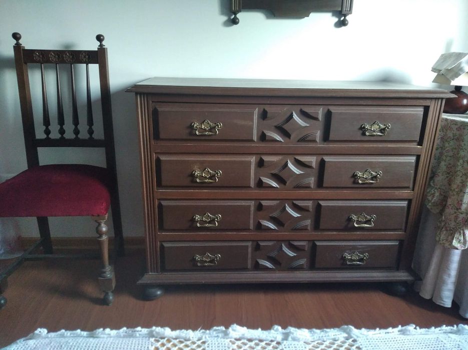 Mobília de quarto completa