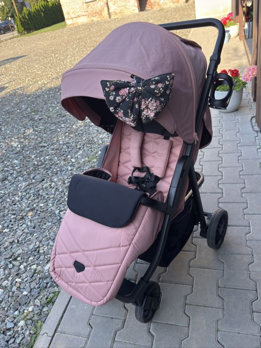 Wózek spacerowy Euro-Cart Flex Black Edition do 22 kg + Akcesoria