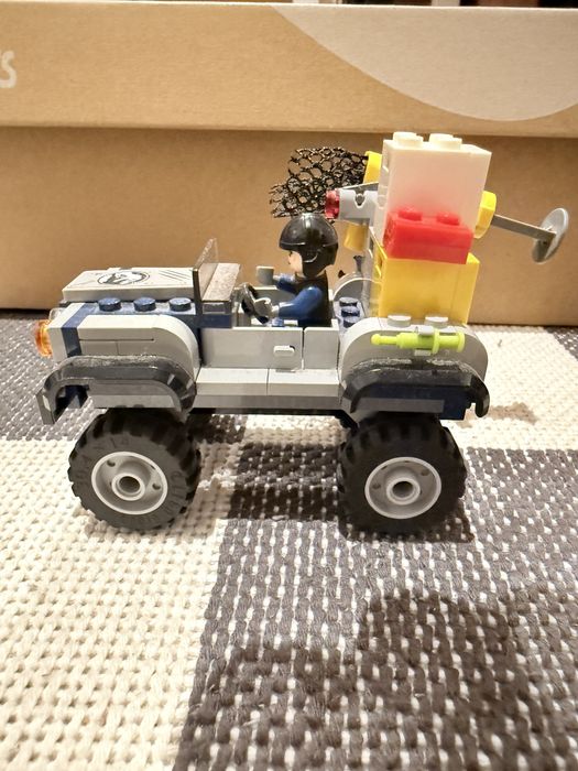 Lego  Jerassic World e outros