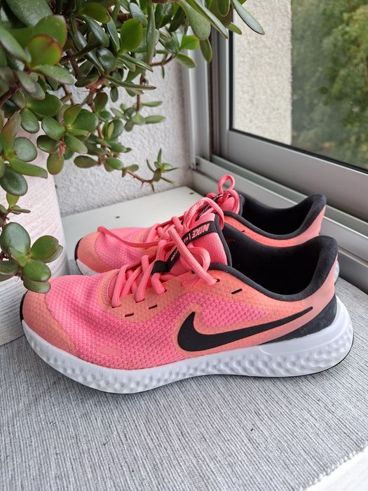 Buty Nike Revolution