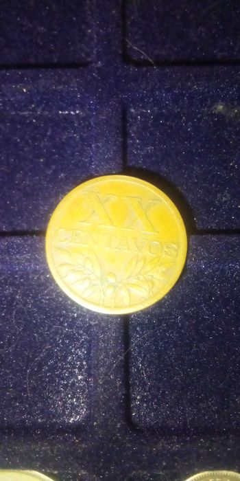 XX centavos de 1964 portuguesas